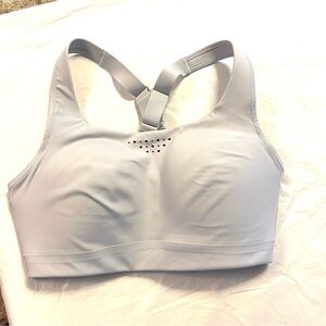 NWOT Athleta Phenomena Sport Bra B snow blue SZ 32D Color looks more white.